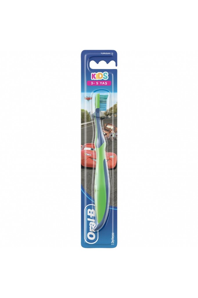 ORAL-B KİDS CAR ERKEK ÇOCUK DİŞ FIRÇASI 3-5 YAŞ SOFT